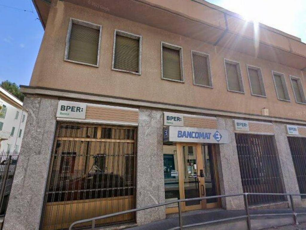 Negozio all'asta via corridoni 2 - 21026 gavirate 2, gavirate