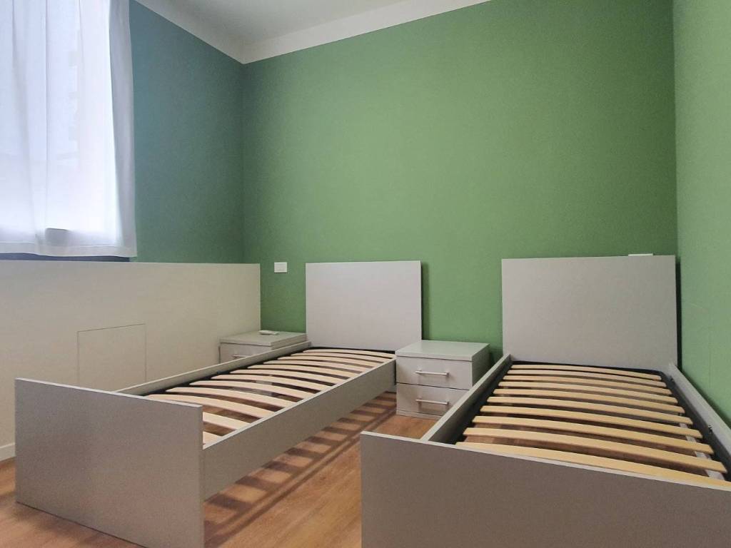 Stanza doppia viale codalunga 6/a, padova