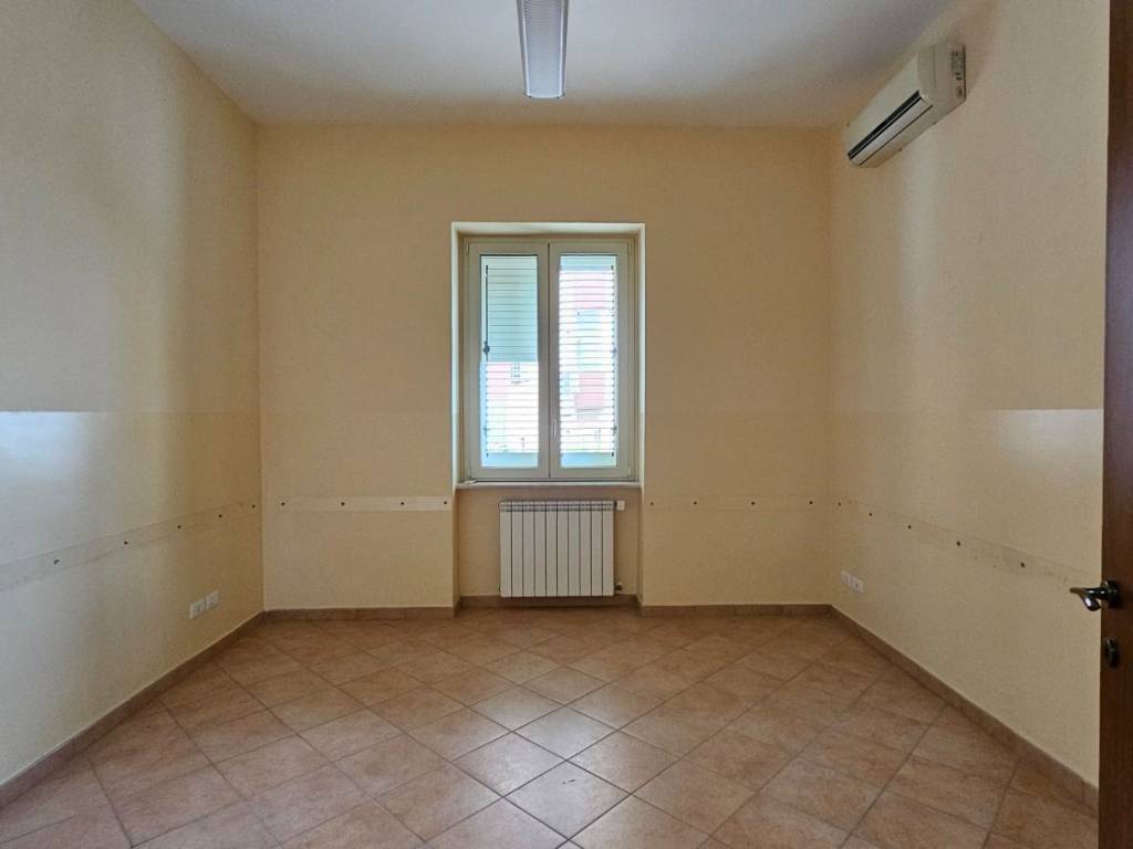 Quadrilocale via don luigi sturzo, via imera, v. della vittoria, via dante a., agrigento