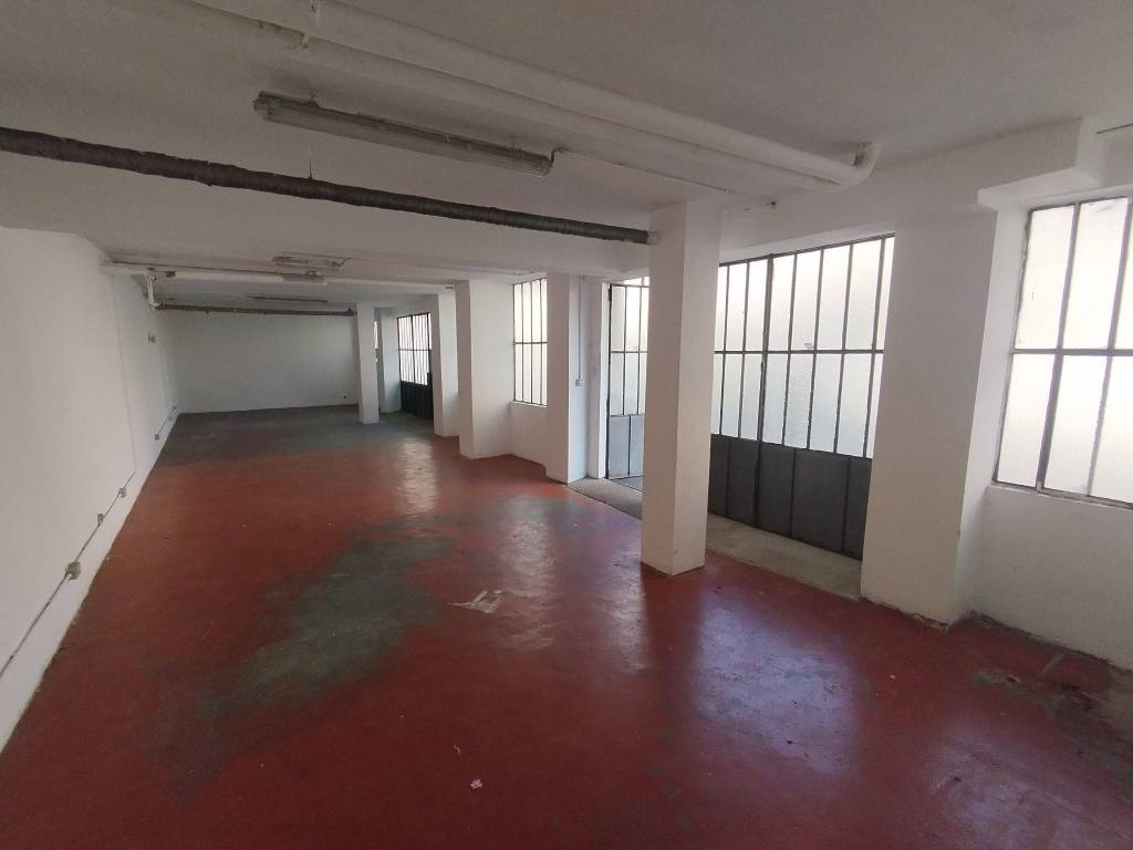 Magazzino - deposito via tunisi 25, lingotto, torino
