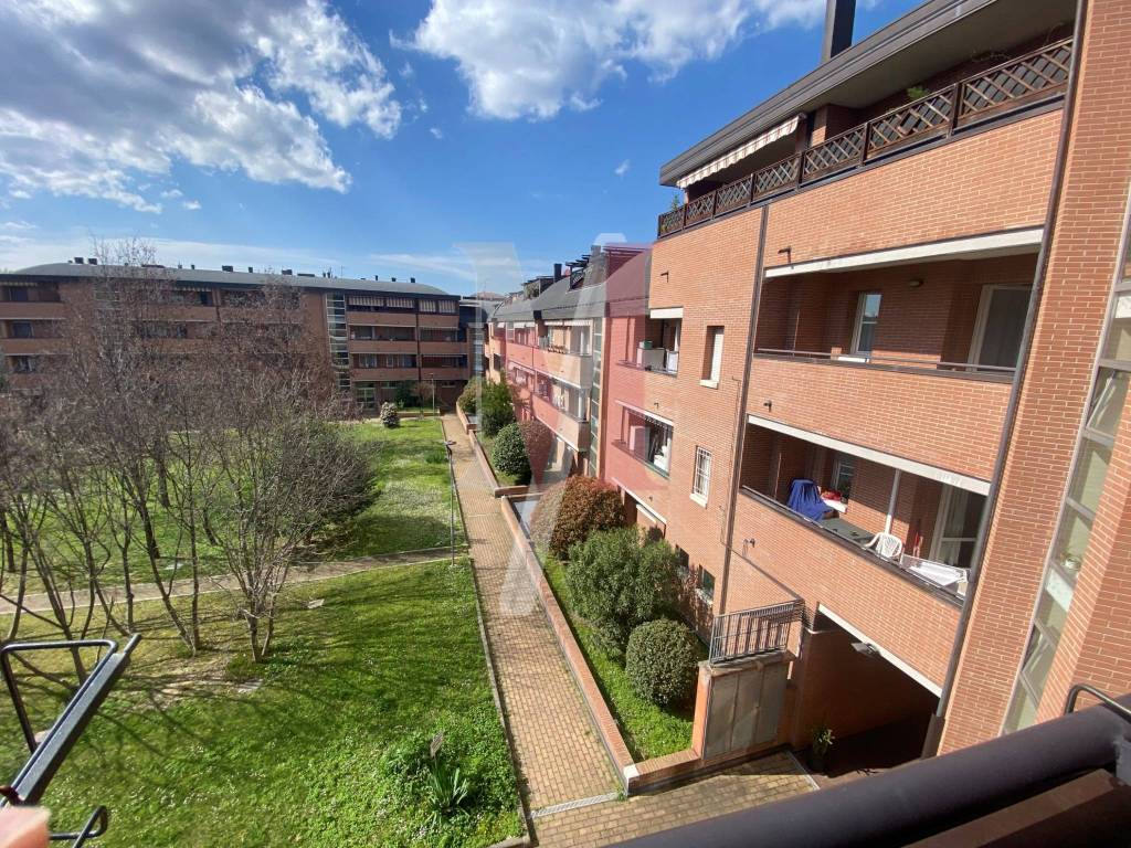 Quadrilocale via don giuseppe dossetti, bolognina, bologna