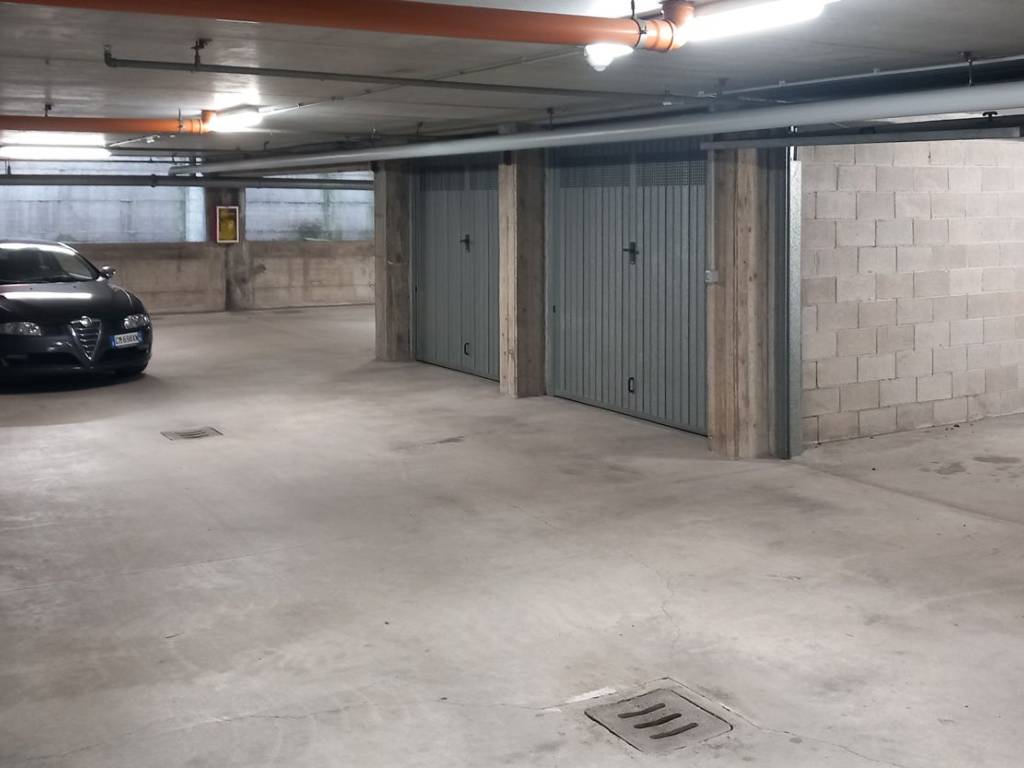 Garage - box via leonardo da vinci, saronno