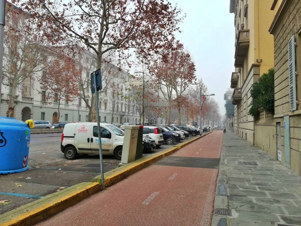Attività commerciale viale antonio gramsci 3, d'azeglio, firenze