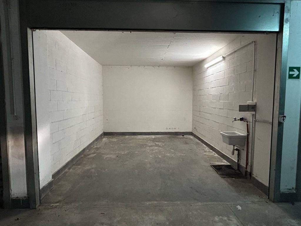Garage - box via san francesco 72, centro, marigliano