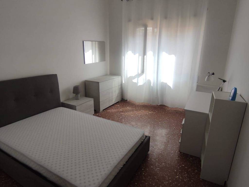 Stanza doppia largo di boccea, roma