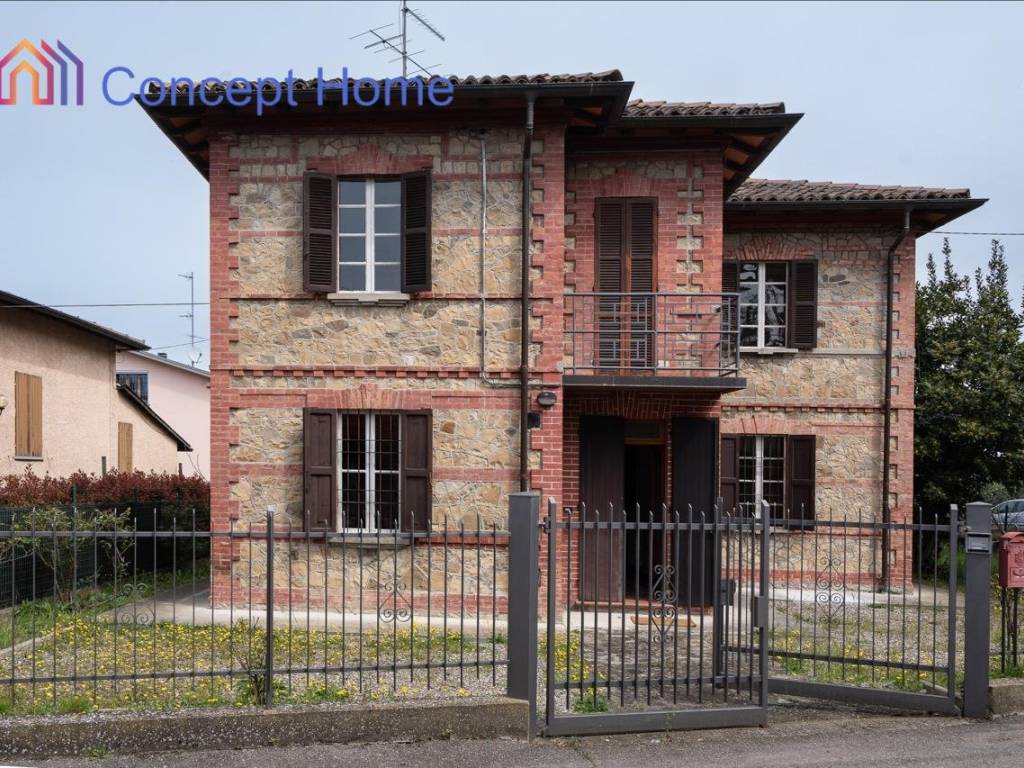 Villa unifamiliare via giacomo matteotti 3, felino 3, centro, felino