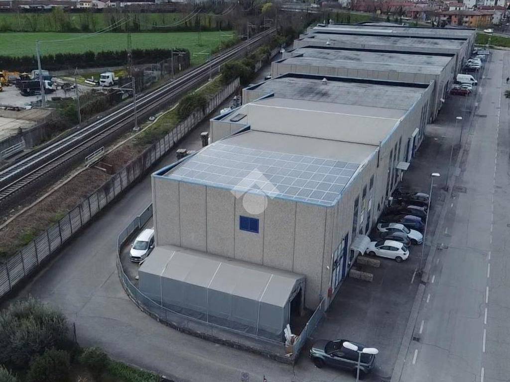 Capannone via sebastiano caboto 38, san martino buon albergo