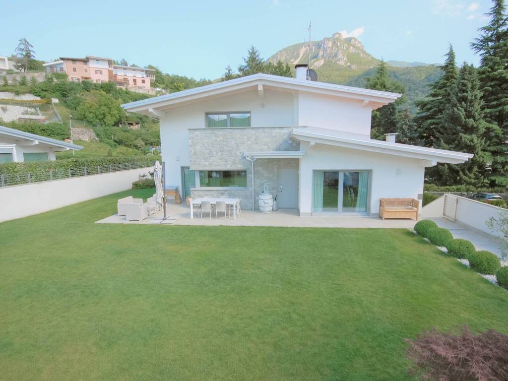 Villa unifamiliare via della resistenza, povo, trento