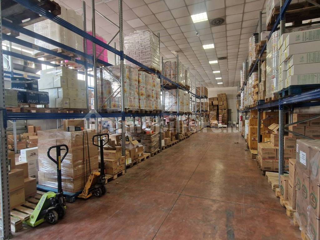 Interno non residenziale