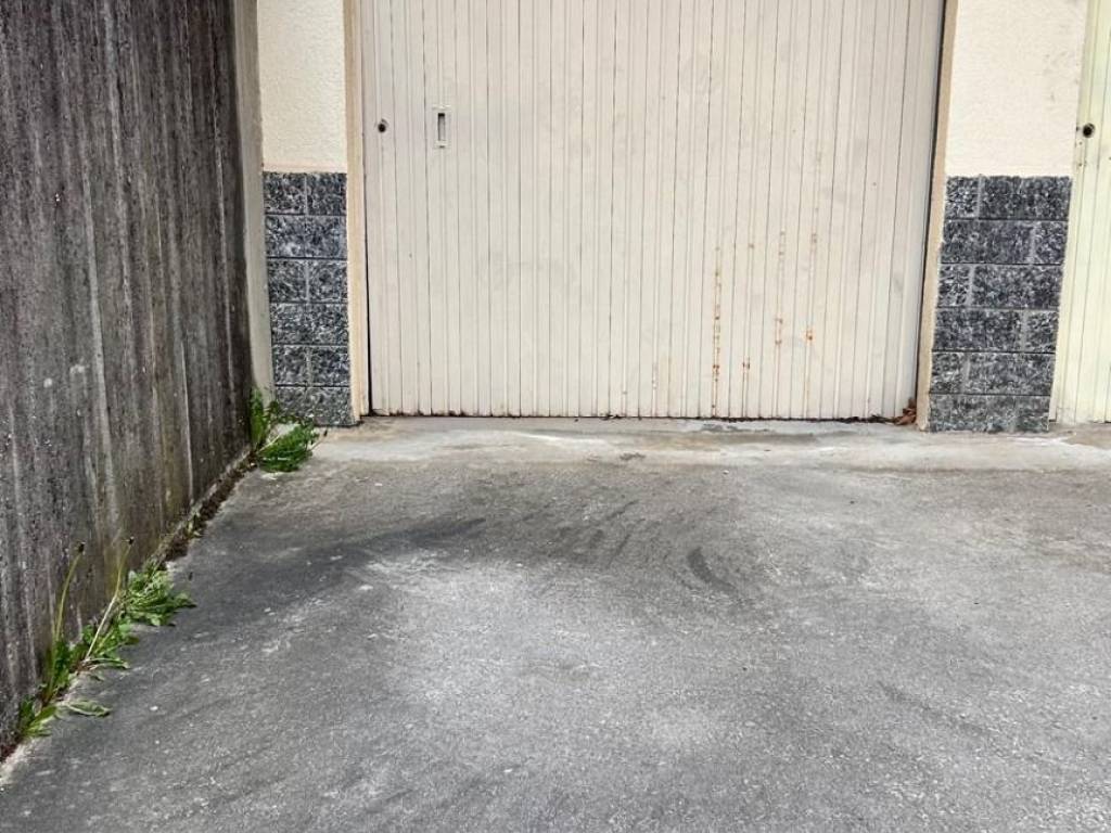 Garage - box via valenza 4, sant'edoardo, busto arsizio