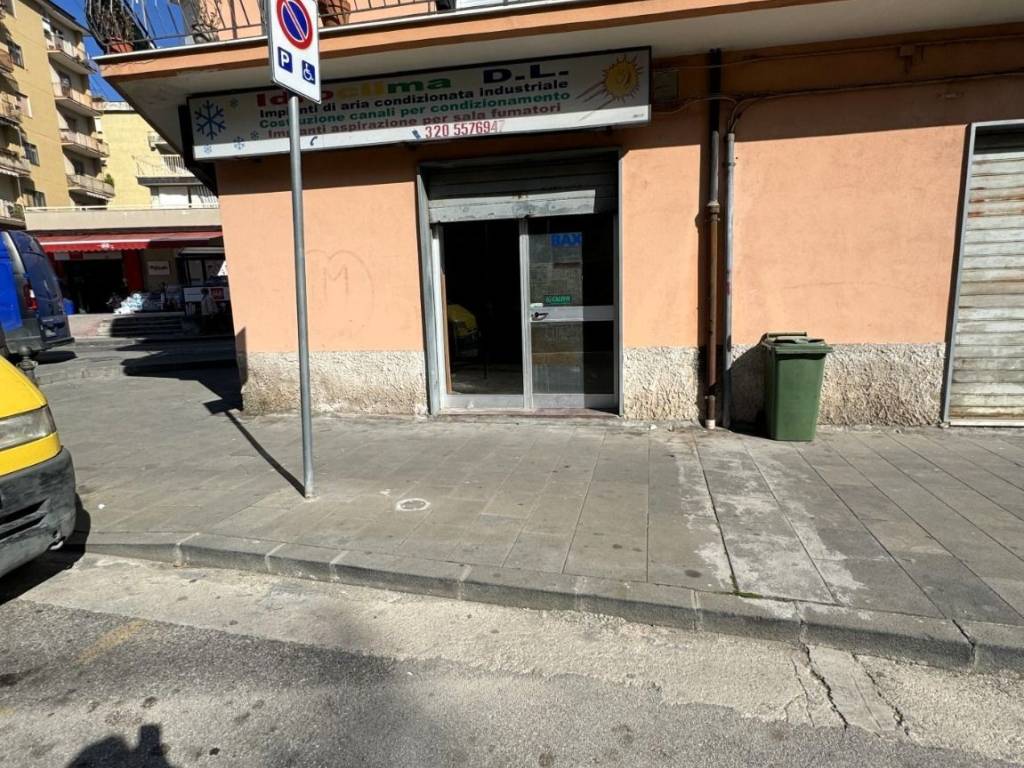 Locale commerciale via ceffato, centro, eboli
