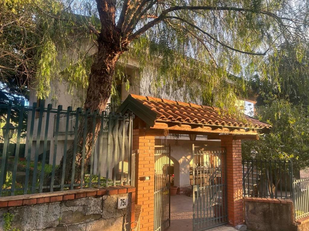 Villa unifamiliare via muri antichi 32, viagrande
