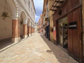 Zona