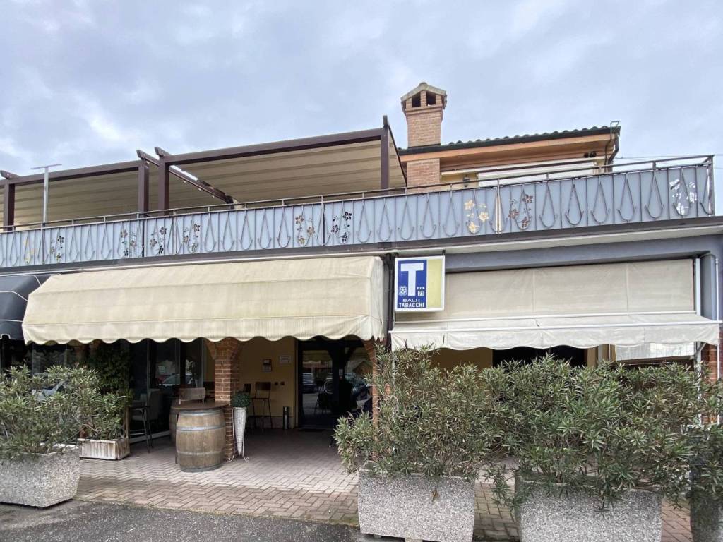 Locale commerciale via bologna 1031, san martino, ferrara