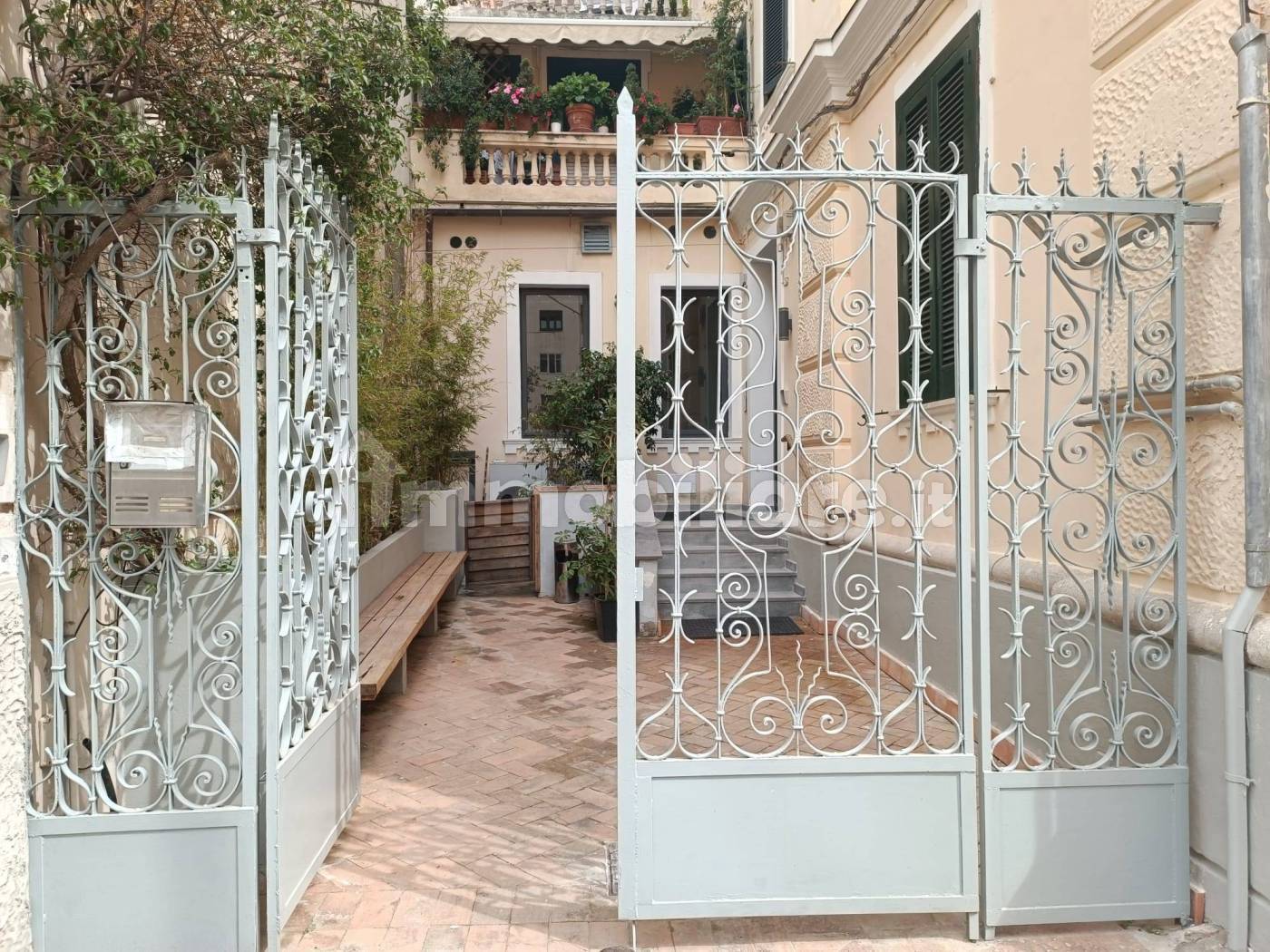 Appartamento in vendita a Salerno