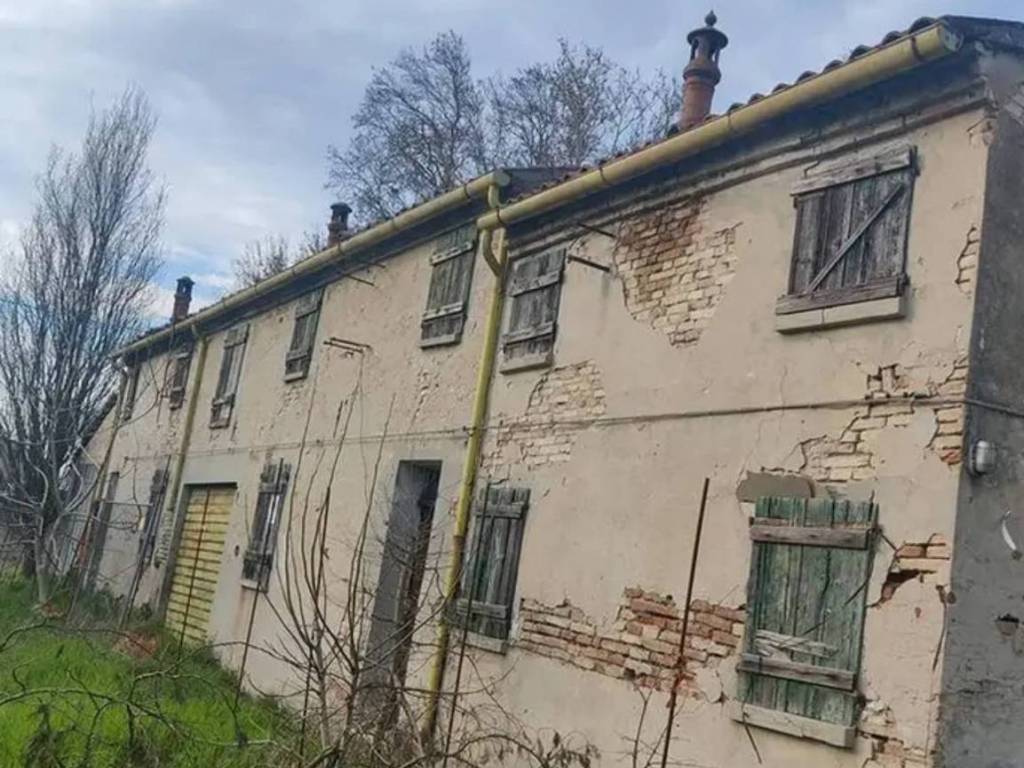 Casale via per burana, centro, bondeno