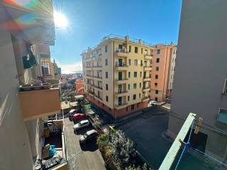 3-room flat via Triora 48, Pra', Genoa