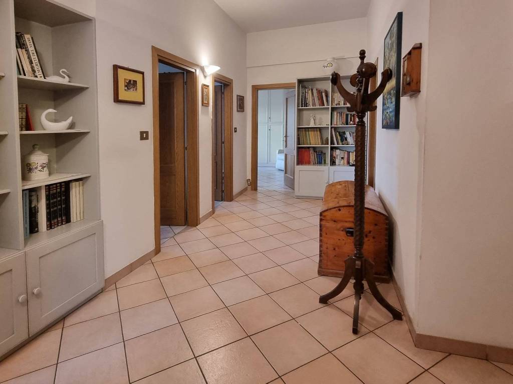 Quadrilocale via di rocca tedalda, rovezzano, firenze