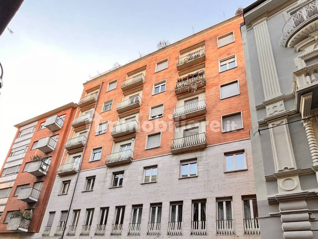 Magazzino - Deposito via Fratelli Calandra 12, Torino, Rif. 119728584 ...