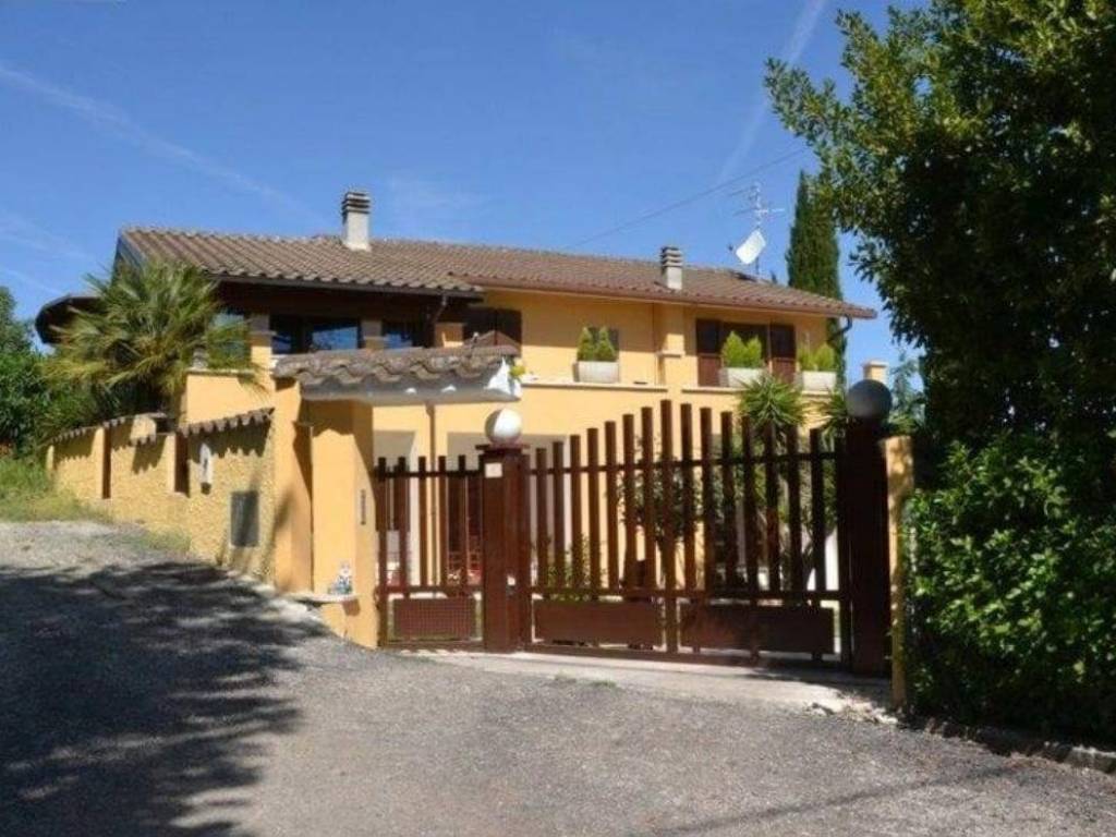 Appartamento via degli oleandri, maltignano