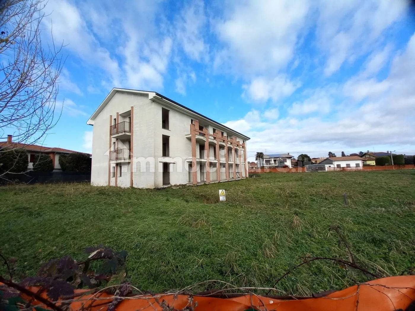 Appartamento in vendita a Varallo Pombia