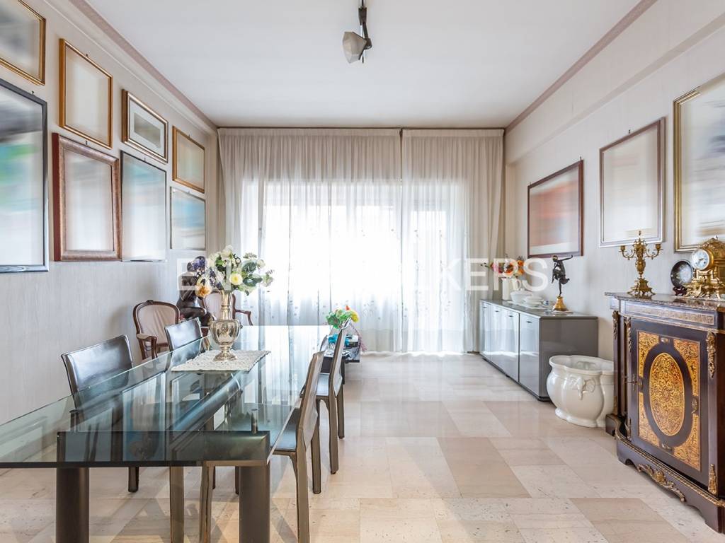 Quadrilocale via Albano, Colli Albani, Roma