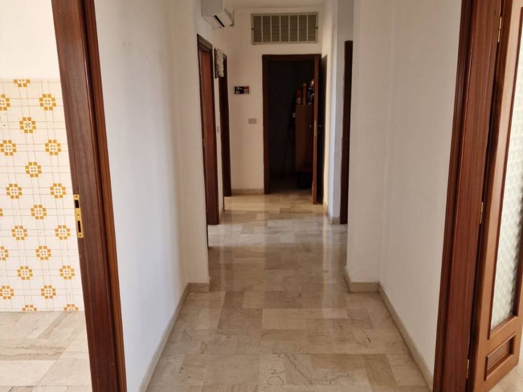 Appartamento via 25 luglio 90, san vito dei normanni