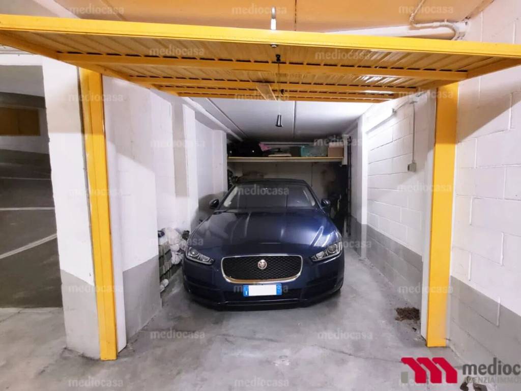Garage - box via pietro balestrazzi, oregina, genova