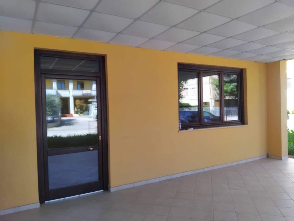 Ufficio - studio località stazione di papiano, marsciano