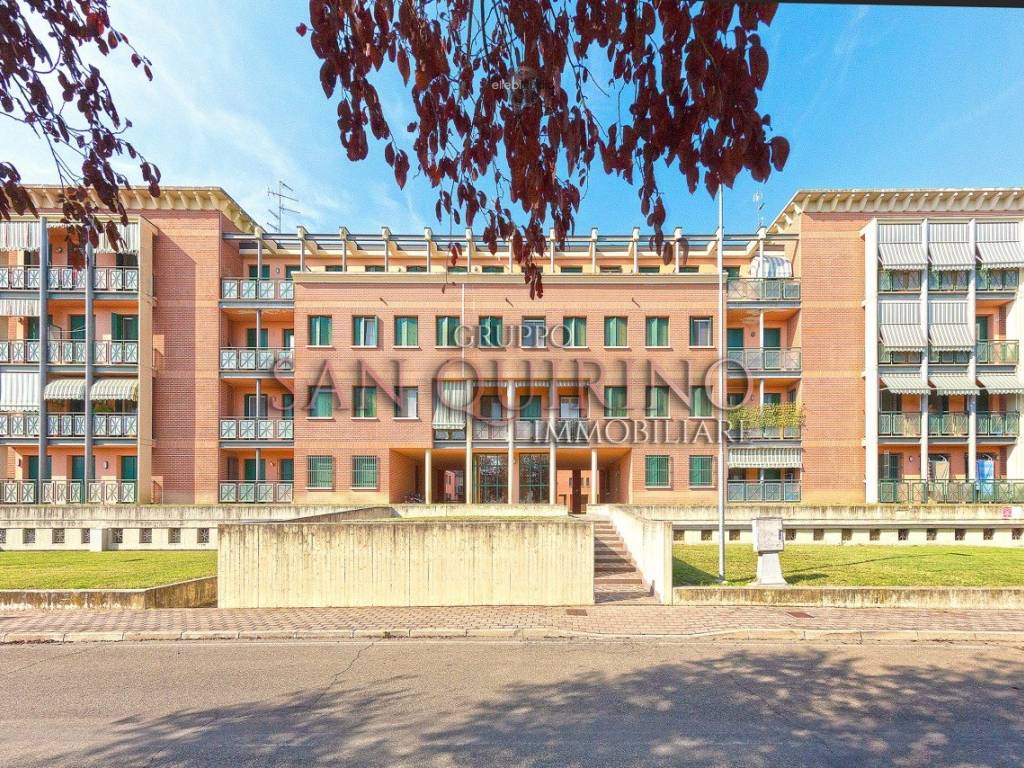 Quadrilocale via falcone e borsellino 28, centro, guastalla