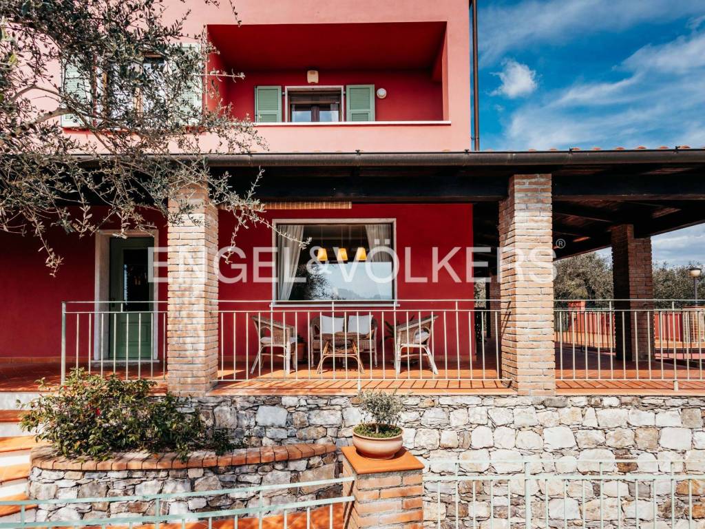 Villa unifamiliare via don giovanni minzoni 11, vezzano ligure