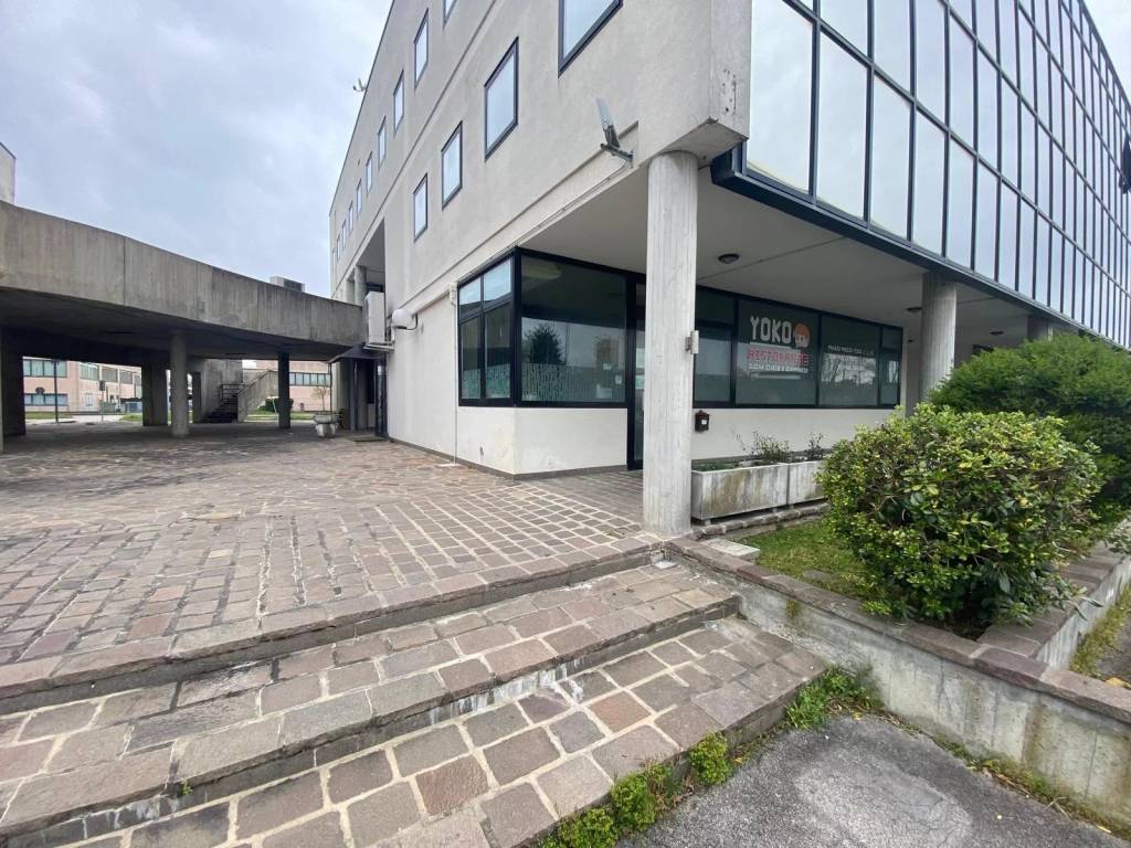 Attività commerciale viale dell'industria, 8, zona industriale, bagnoli di sopra