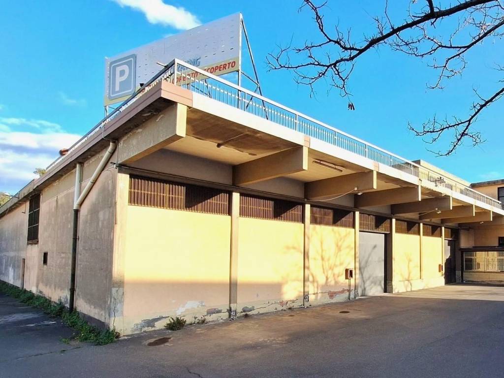 Capannone all'asta via san giuseppe alla rena,   29, catania