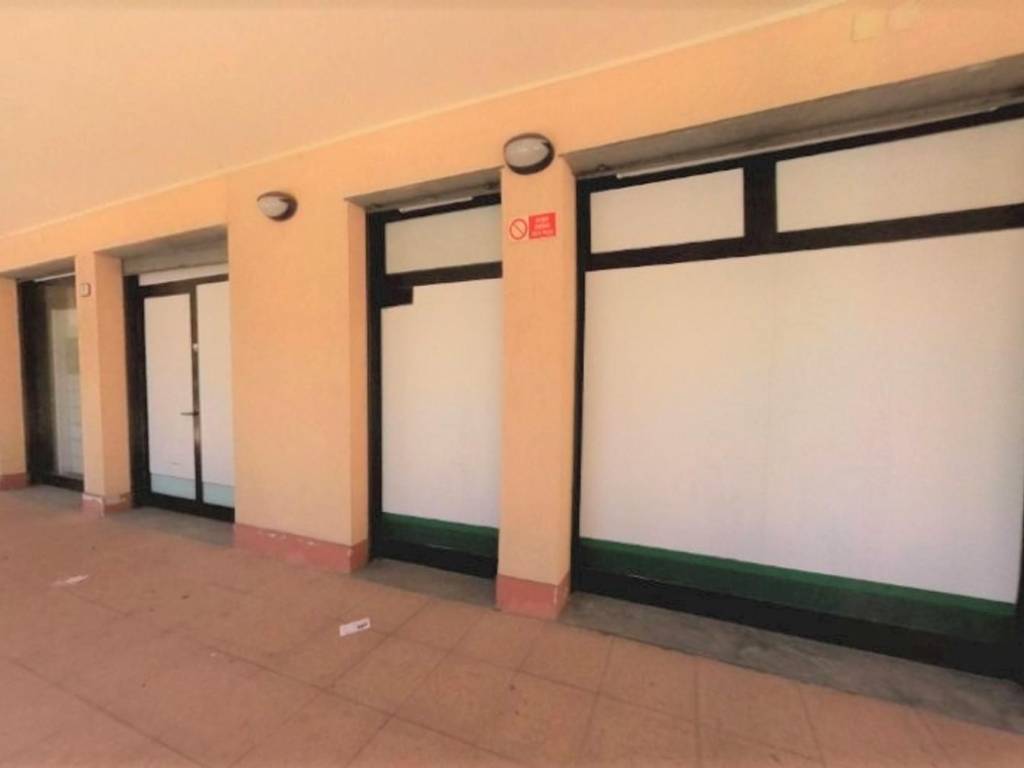 Negozio all'asta via dott. luigi trucchi,   9, san lorenzo al mare