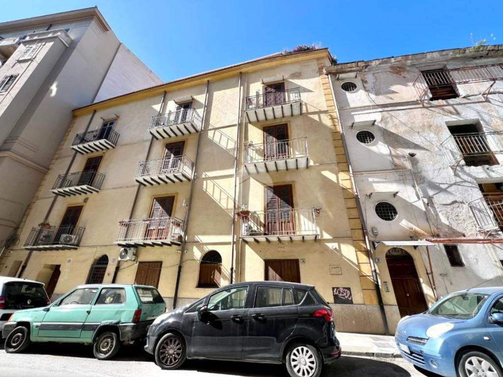 Appartamento via gorizia 38, kalsa, palermo