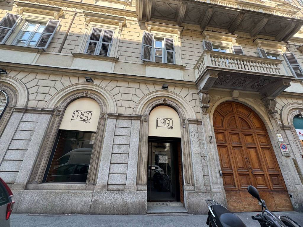 Locale commerciale via giovanni giolitti 5/d, via roma, torino