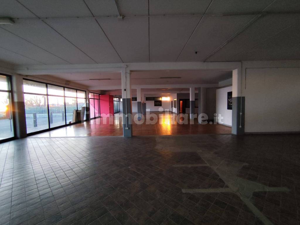 Interno non residenziale