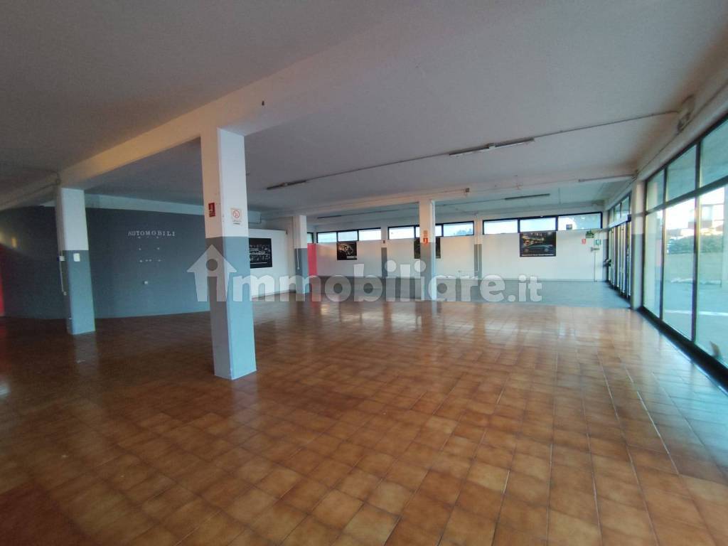 Interno non residenziale