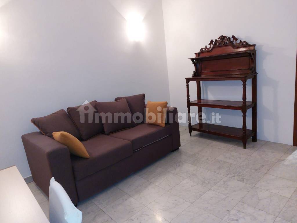 Stanza singola in San Donato, foto 3 di 10