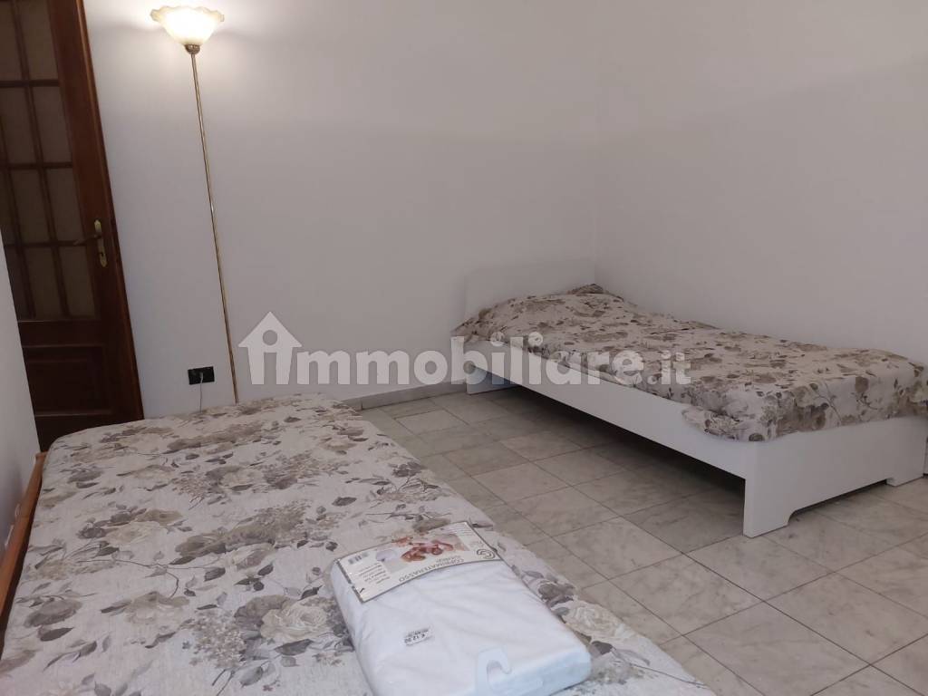 Stanza singola in San Donato, foto 5 di 10