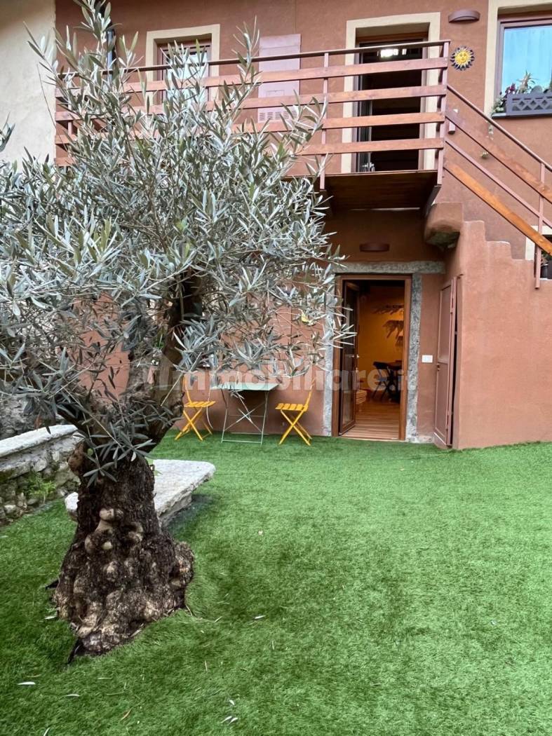 Appartamento in affitto a Arona