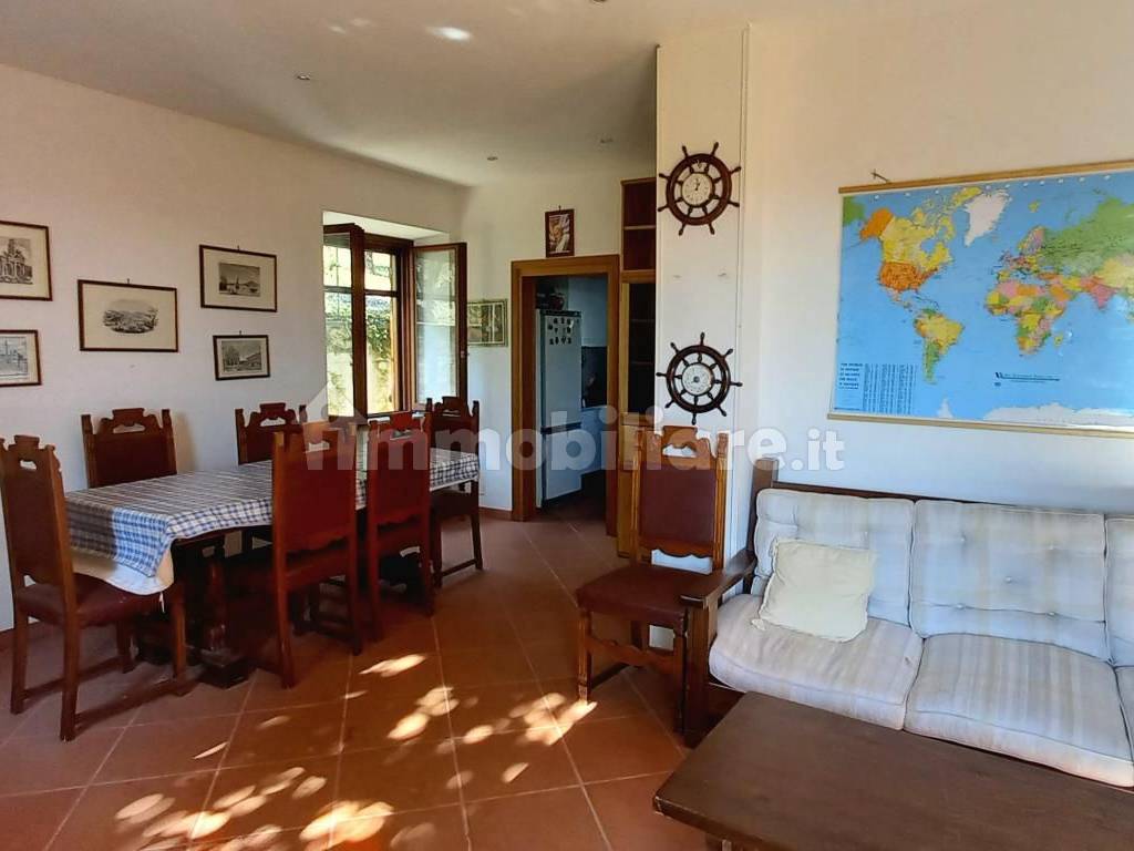 Salone