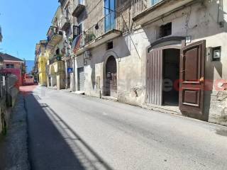 Zona
