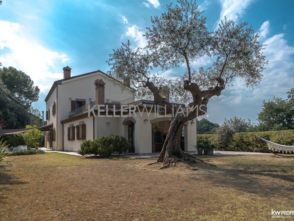 Villa unifamiliare strada tresole 19, novilara, pesaro