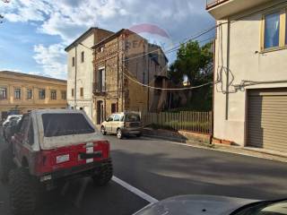 Zona