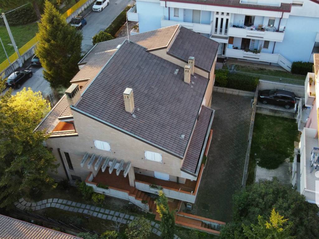 Villa unifamiliare via ugo bassi 41, san marone, san giuseppe, risorgimento, civitanova marche