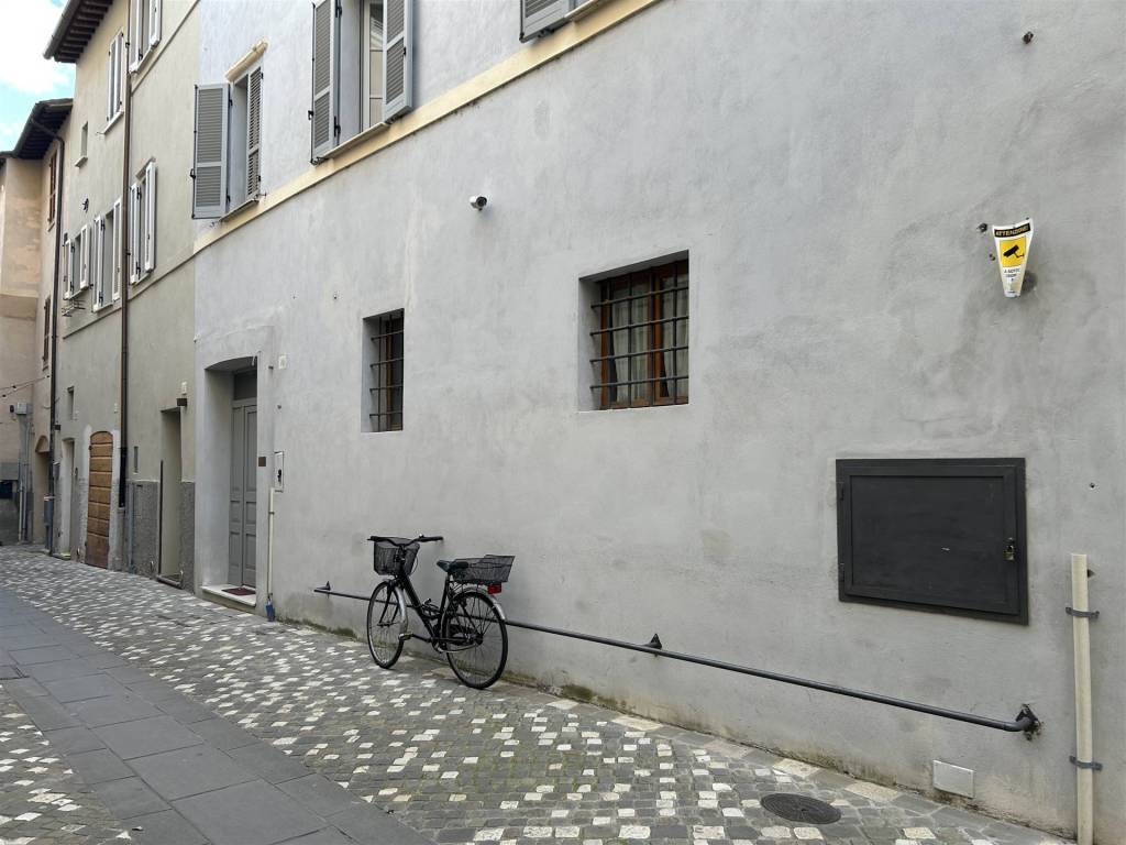Ufficio - studio via maurizio quadrio 10, centro storico, foligno