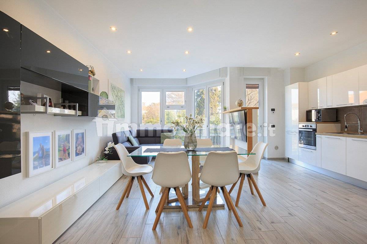 Appartamento in affitto a Arona