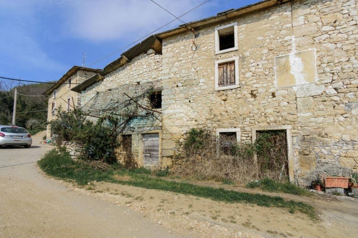 Rustico - Casale in vendita a Marano di Valpolicella