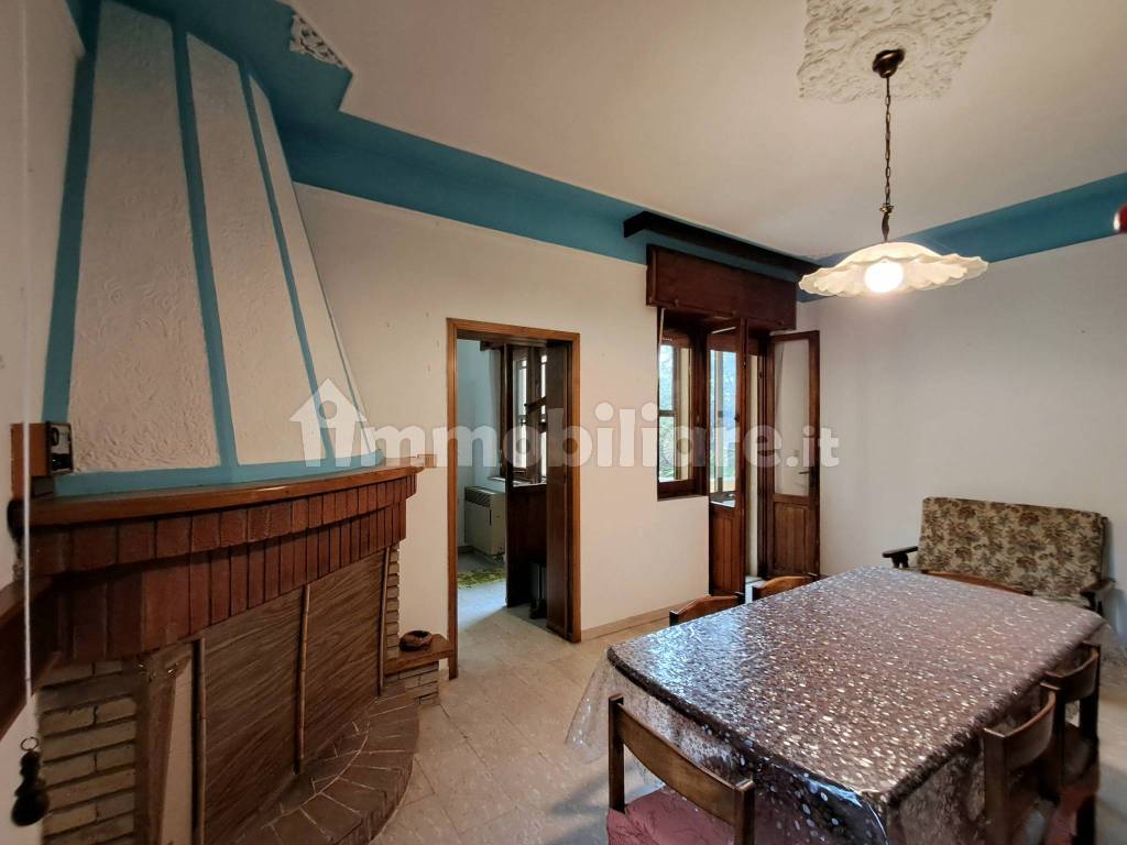 Salone